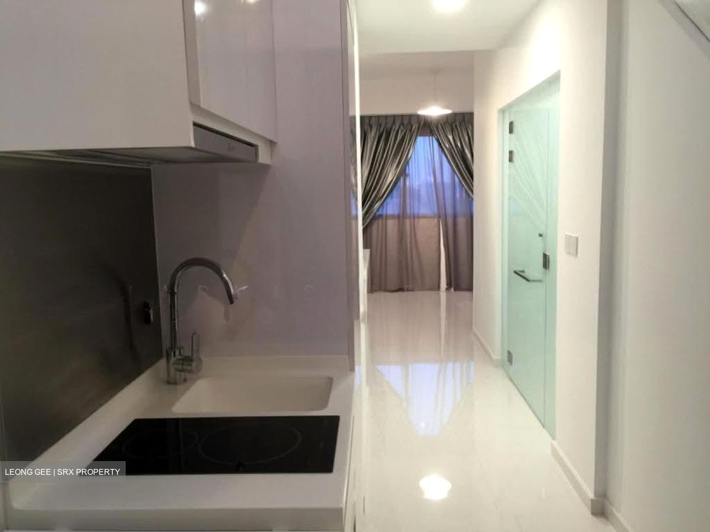 # 1 Loft (D14), Apartment #610590651